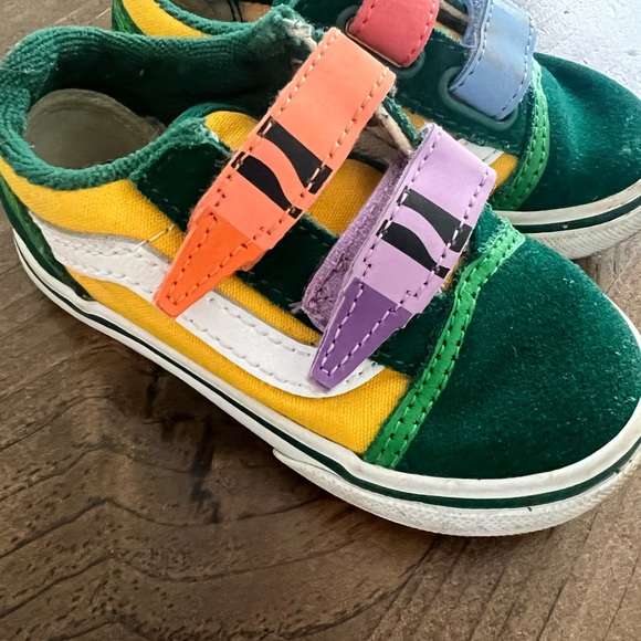 Toddle Vans - crayola sneakers - Picture 5 of 5